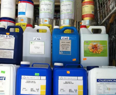 Một số mẫu mã hóa chất nông nghiệp được Toàn Thắng phân phối