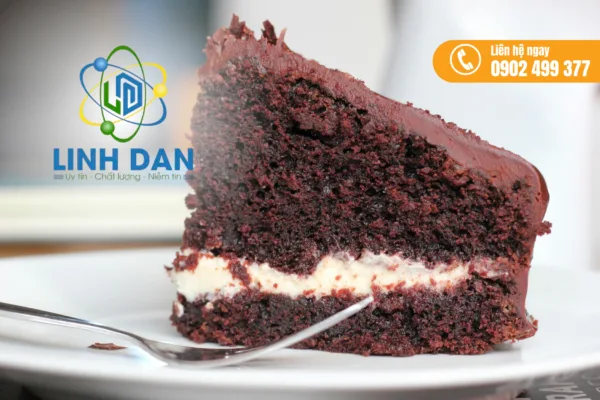 Bột cacao Cargill GR76 bao 25kg màu đậm làm bánh chocolate và kem